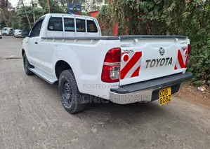 Toyota Hilux 2014