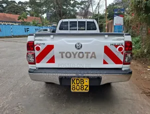 Toyota Hilux 2014