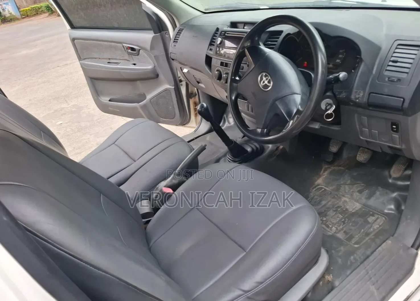 Toyota Hilux 2014