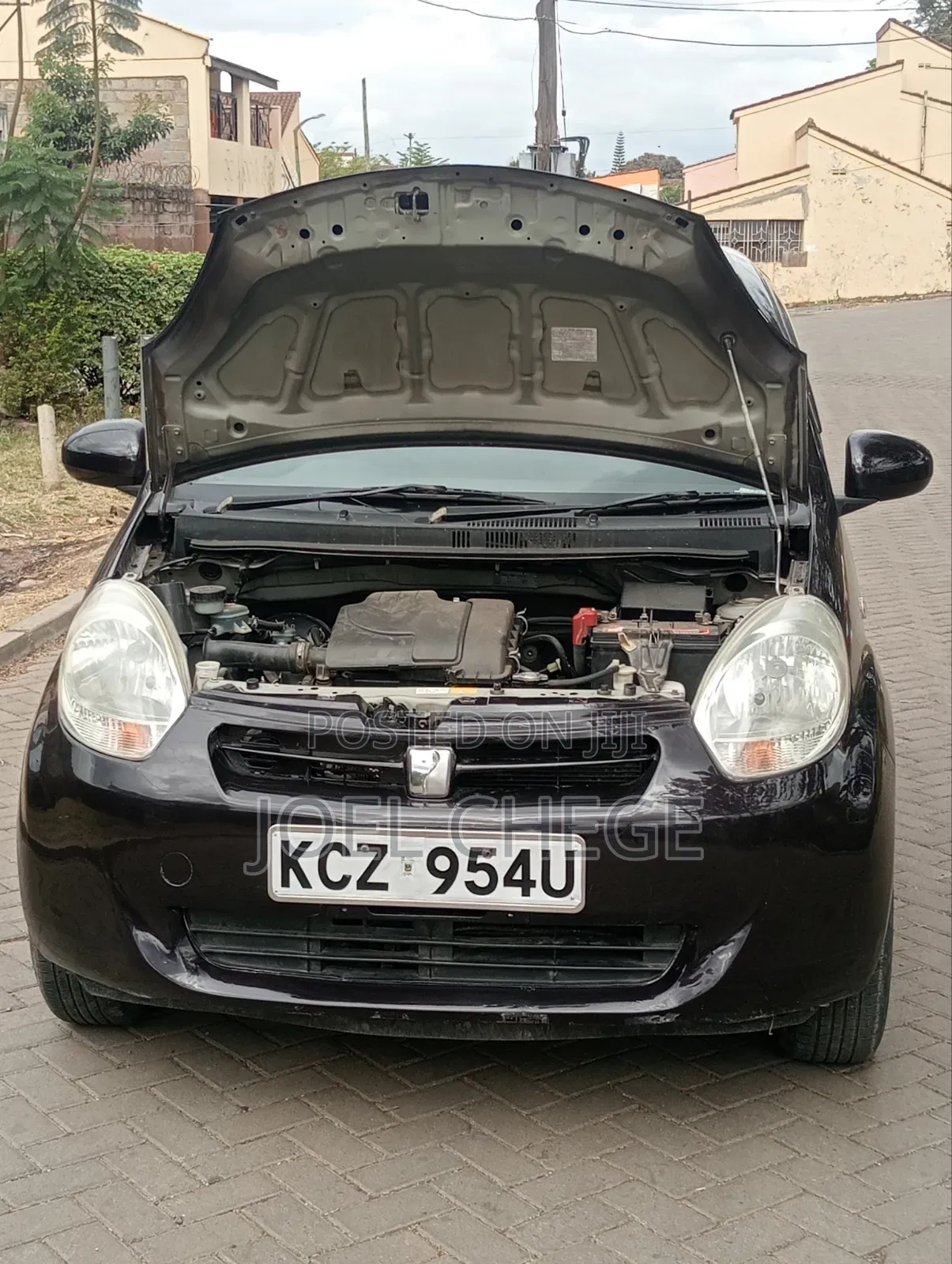 Toyota Passo 2013 Maroon