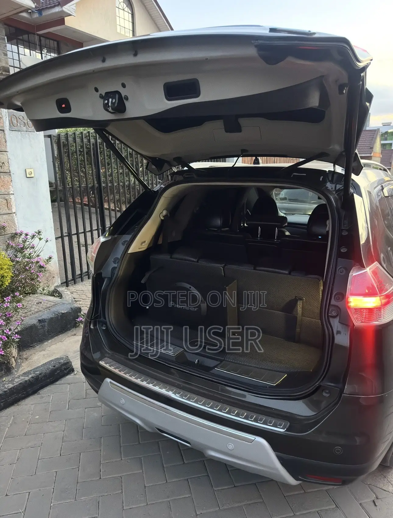 Nissan X-Trail 2.0 Petrol AWD 2015 Green