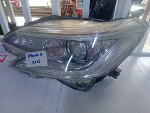 Toyota Mark X 2015 Headlight