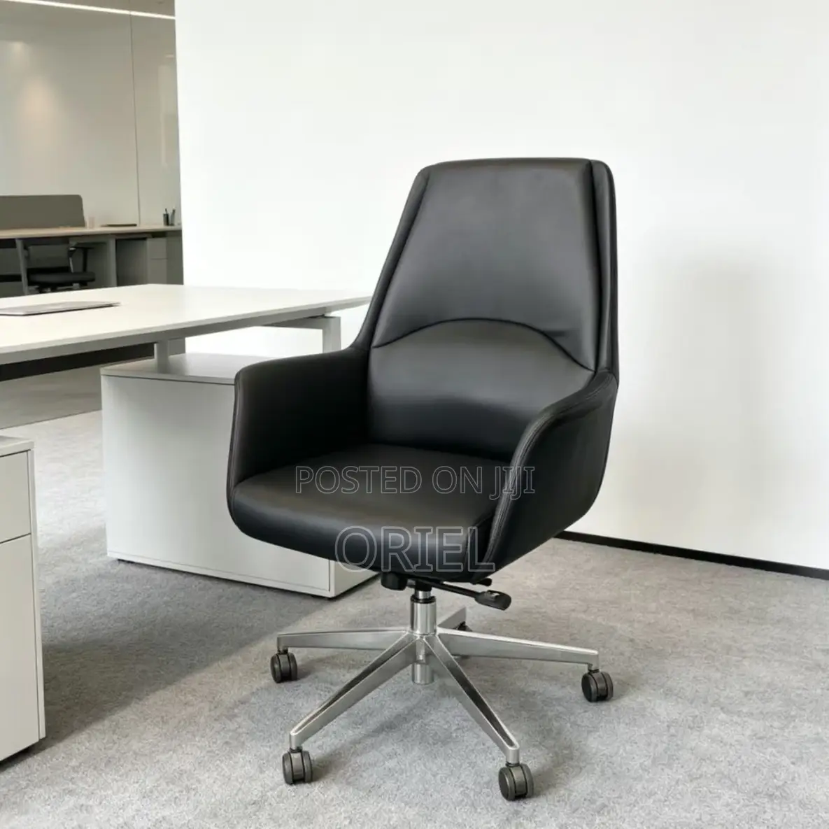 Executive Office Chair : Mid-Back Leather Desk Seat