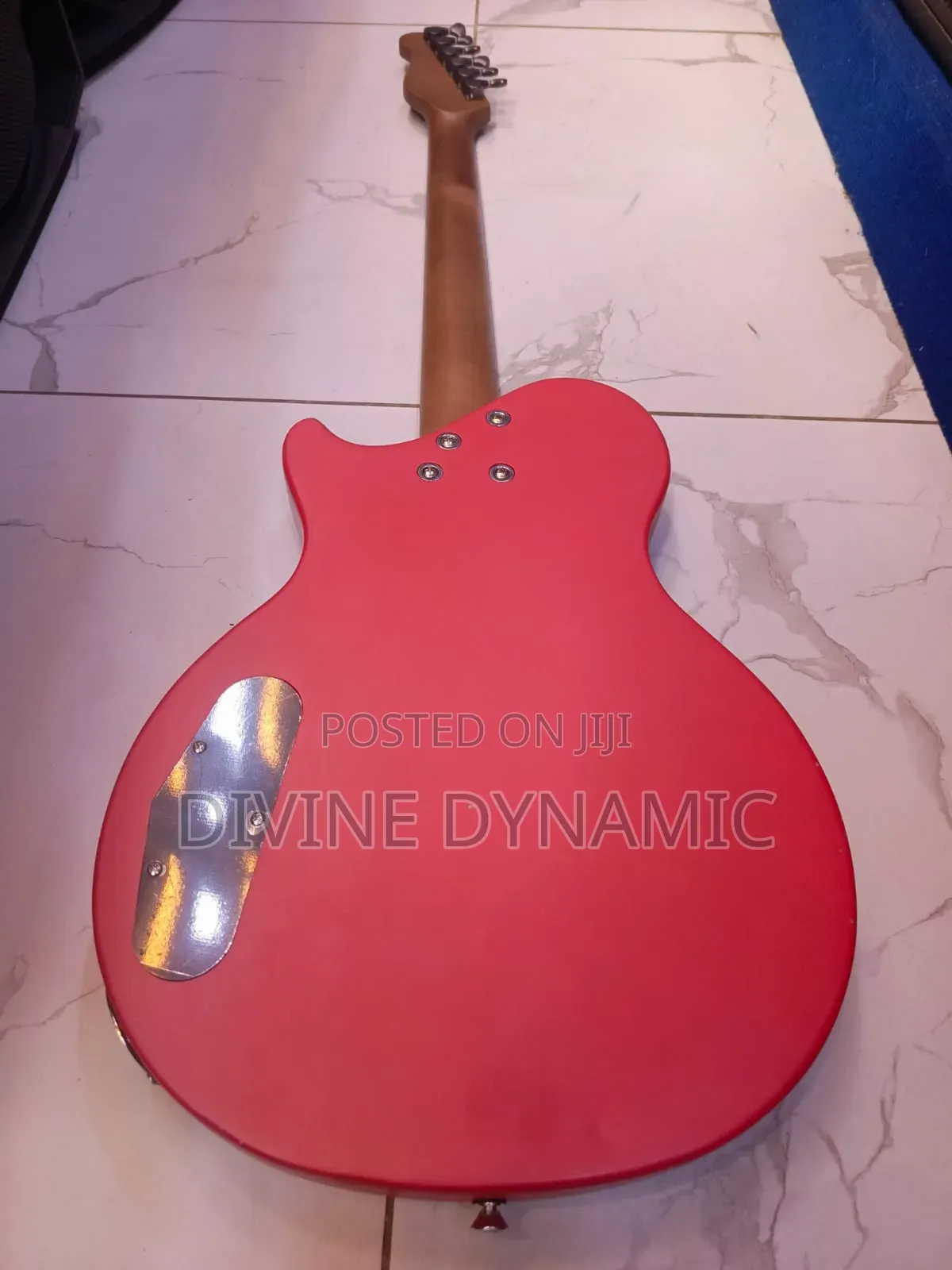 Takla Solo Guitar