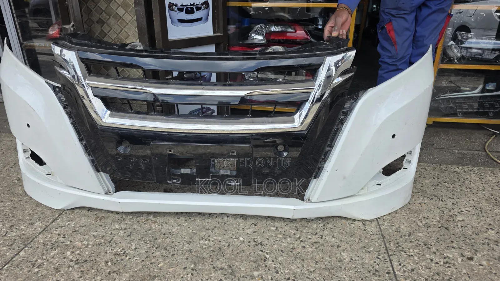 Toyota Noah 2018 Front Bumper