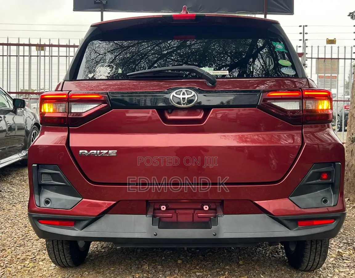 Toyota Raize 2019 Red