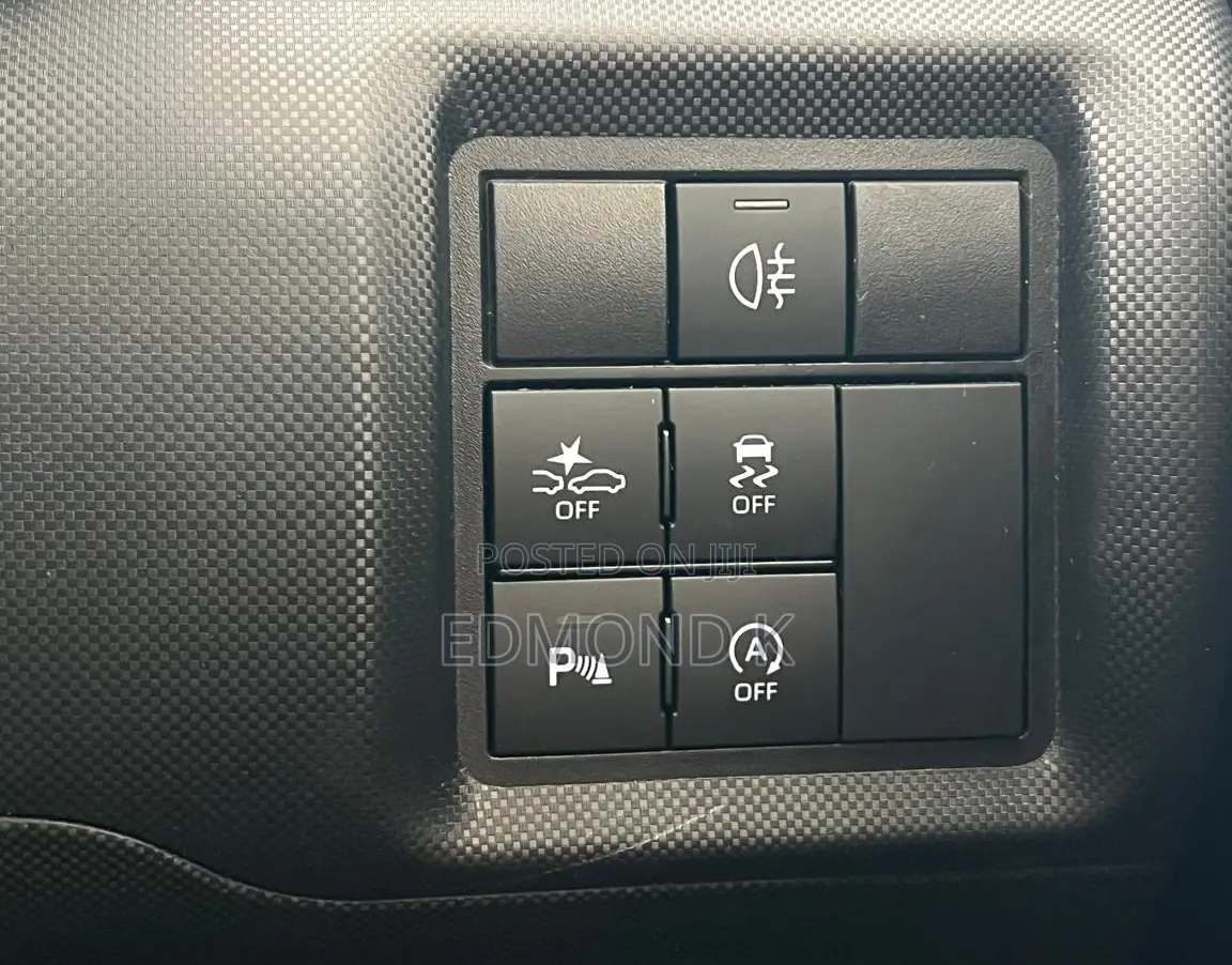 Toyota Raize 2019 Red