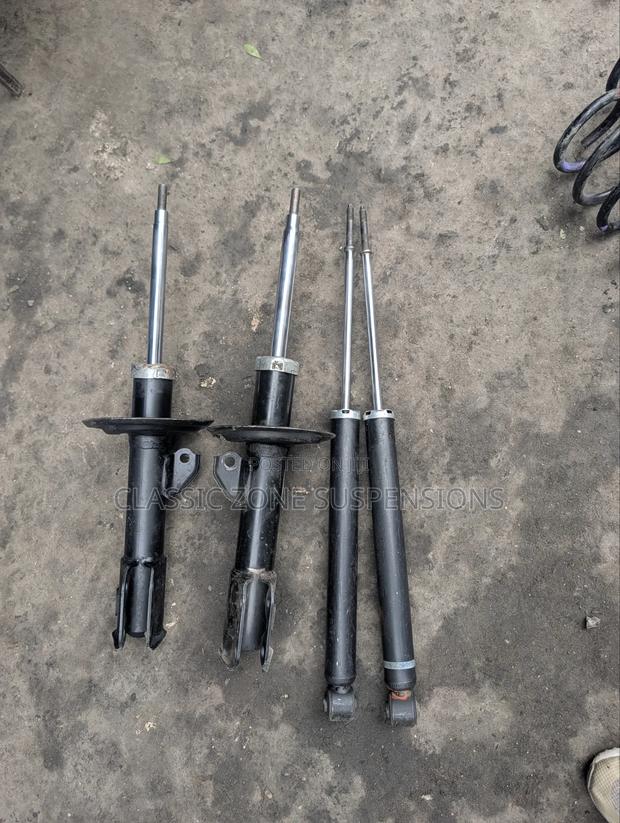 Toyota Aqua Shock Absorbers. - thumbnail 3