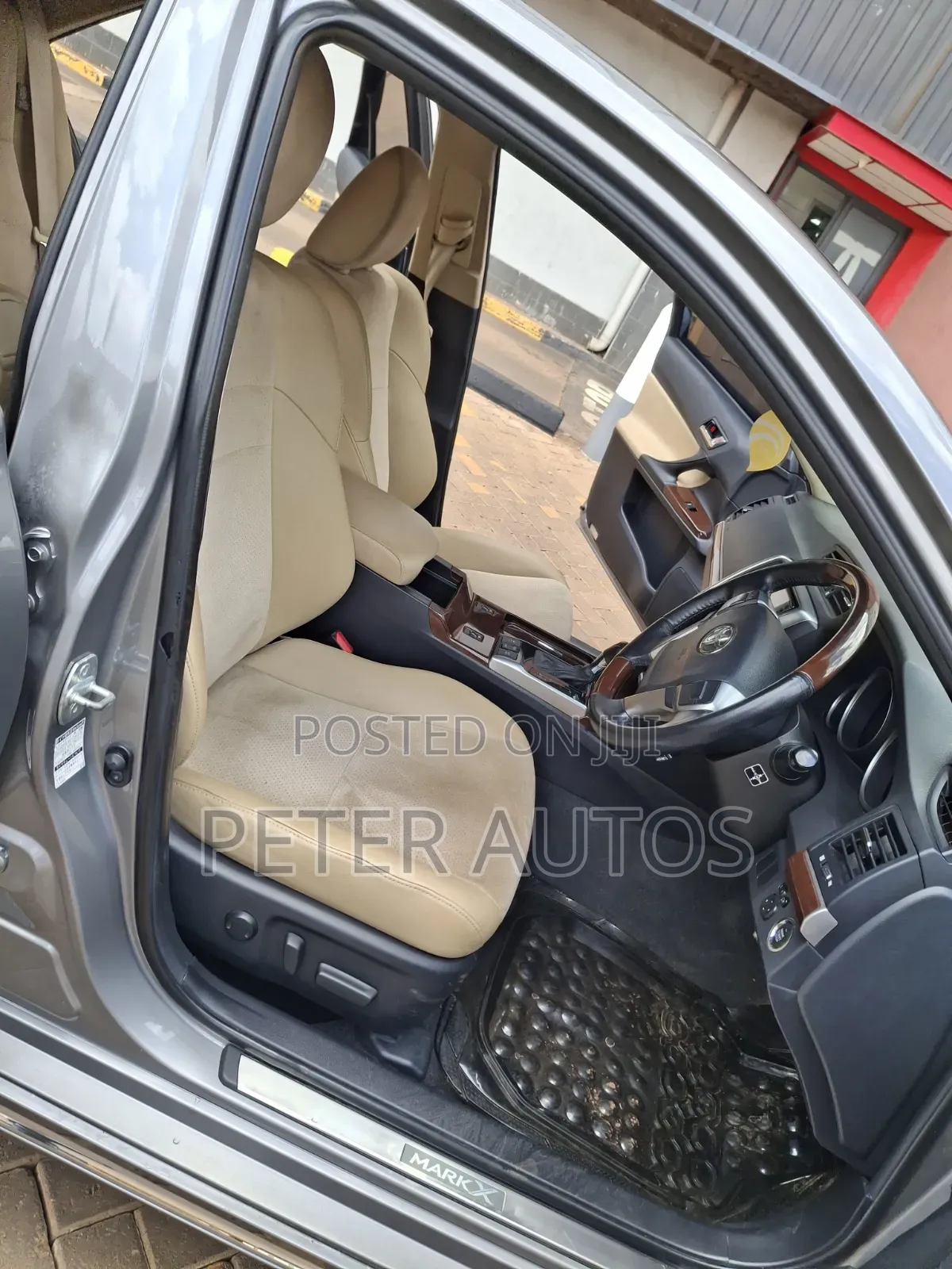 Toyota Mark X 2.5 AWD 2015 Gray