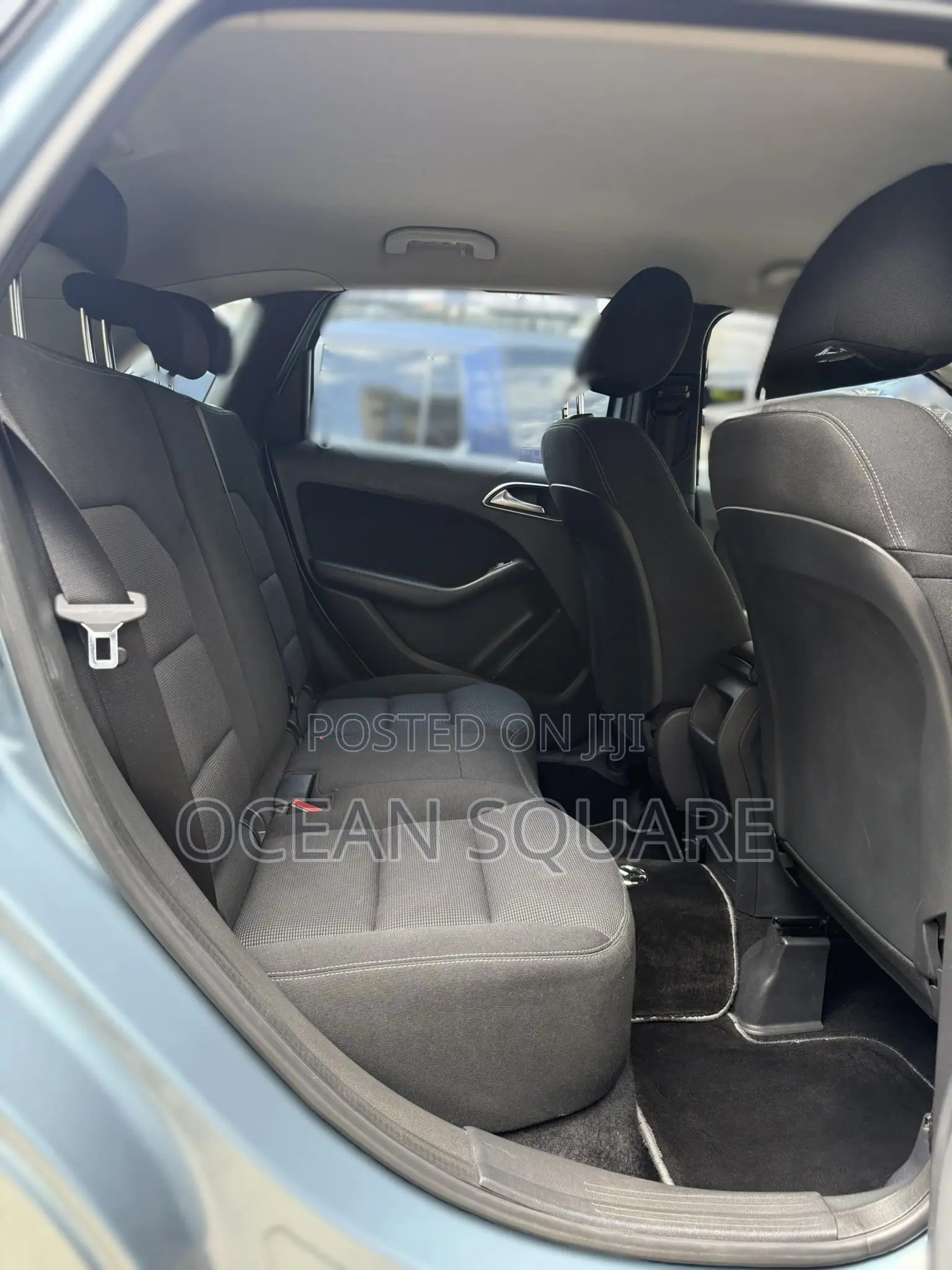 Mercedes-Benz B-Class B180 Petrol 2012 Blue