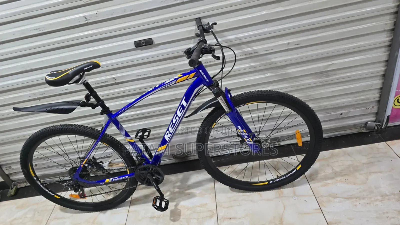 Reset Mountain Bicycle Size 29 21speed Front Shock
 at 14999