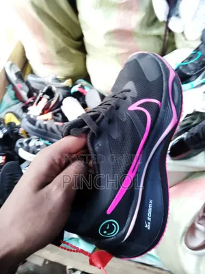 Ryne Threft and Mtumba Shoes