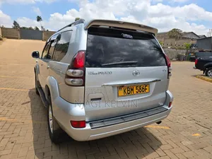 Toyota Land Cruiser Prado 3.4 5dr 2004 Silver