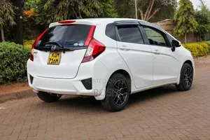Honda Fit 2016 White