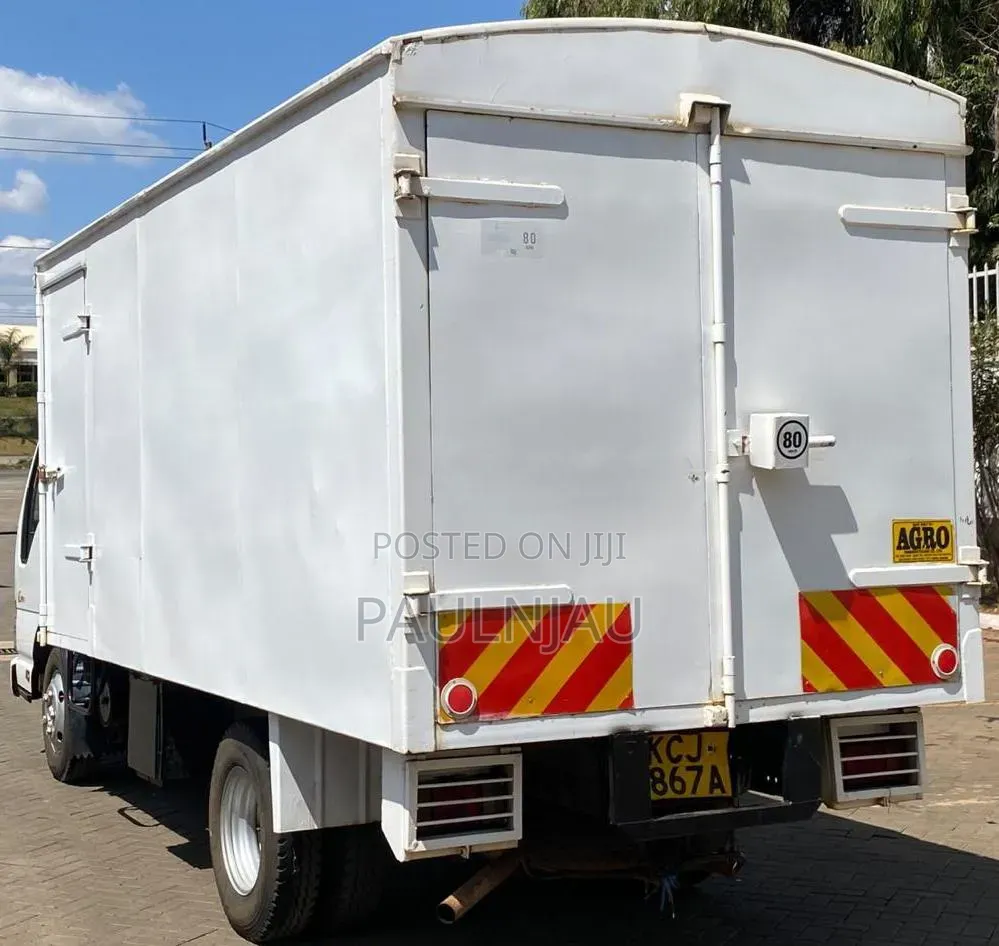 ISUZU NKR 2016 White for Sale