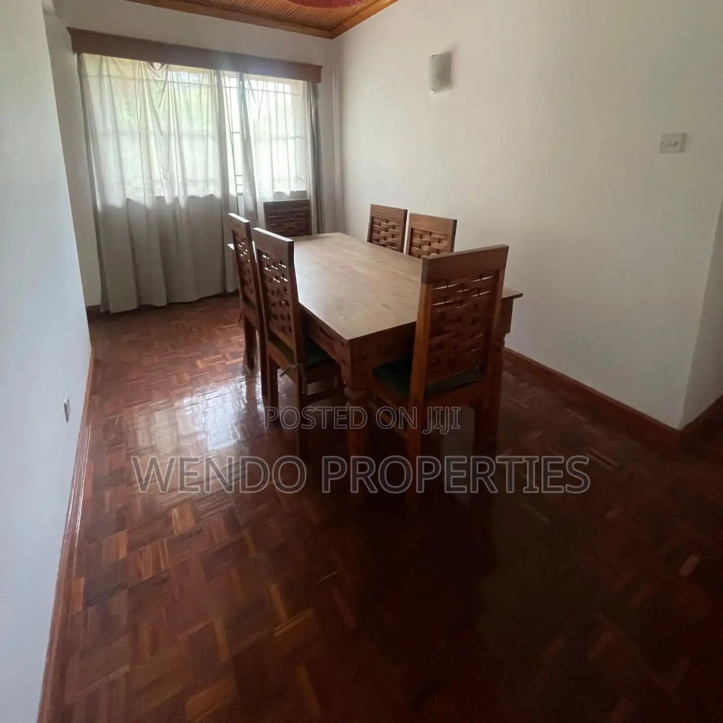 4bdrm Penthouse in State House Area for rent