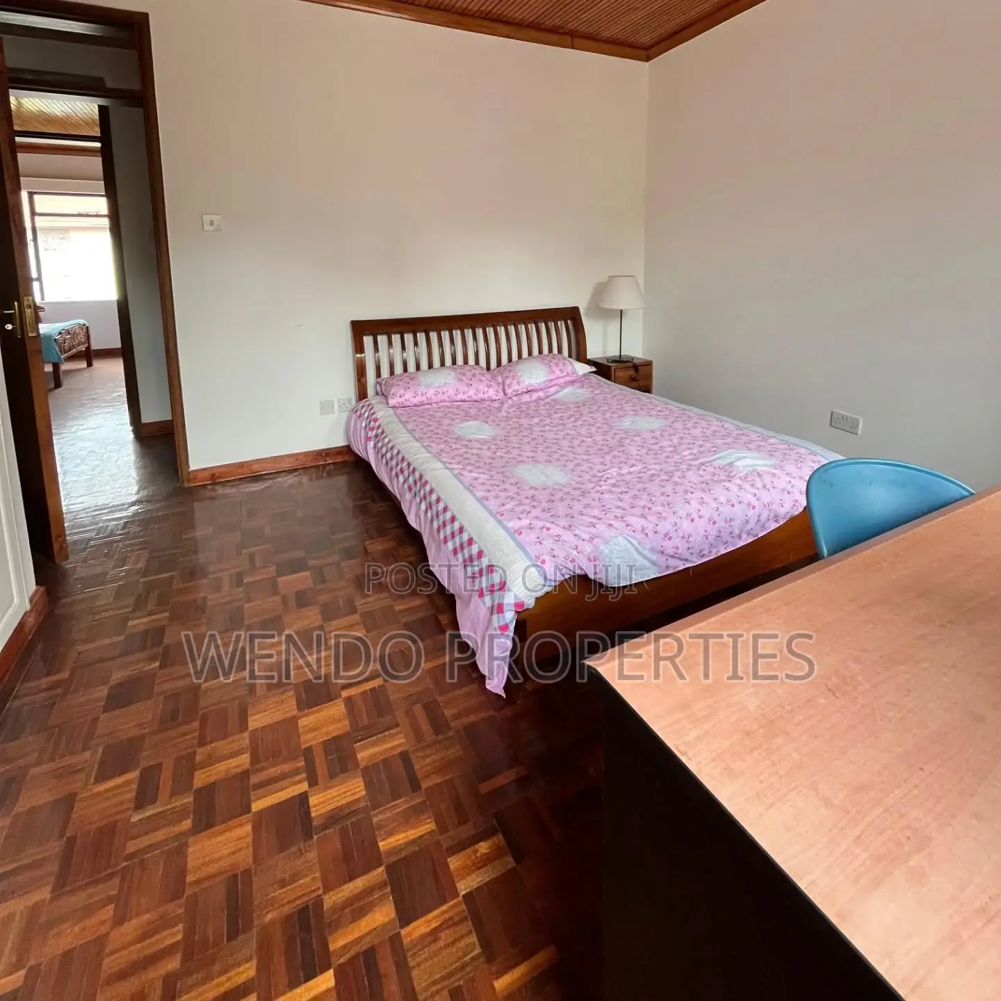 4bdrm Penthouse in State House Area for rent