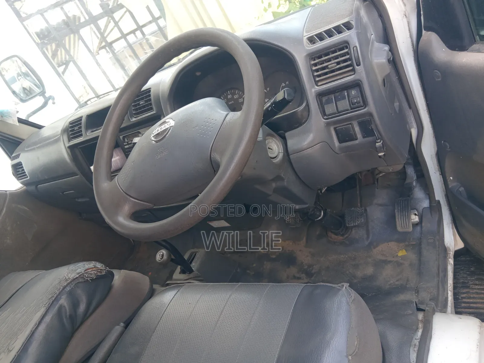 Nissan Vanette 2013 White