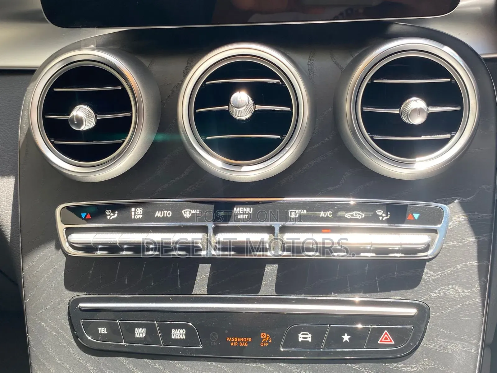 Mercedes-Benz GLC-Class 2019 White