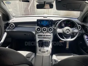 Mercedes-Benz GLC-Class 2019 White