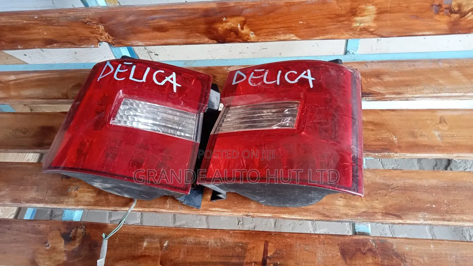 Mistubishi Delica Taillights