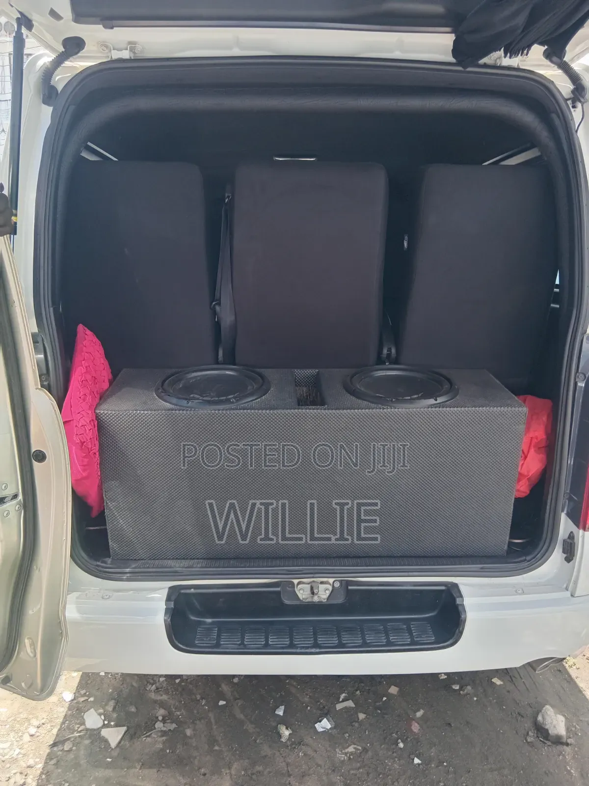 Toyota HiAce 2018 White