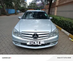 Mercedes-Benz C200 2010 Silver