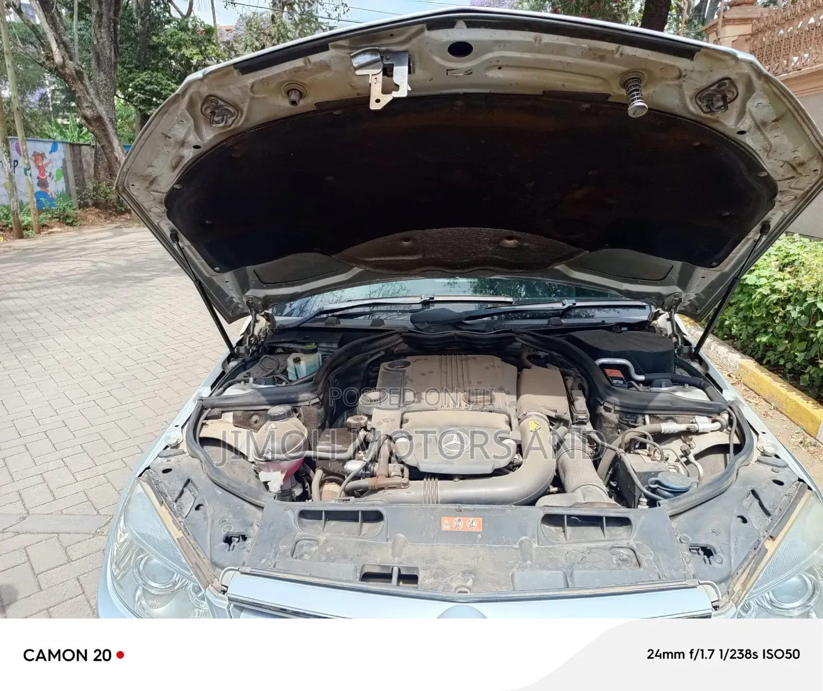 Mercedes-Benz C200 2010 Silver