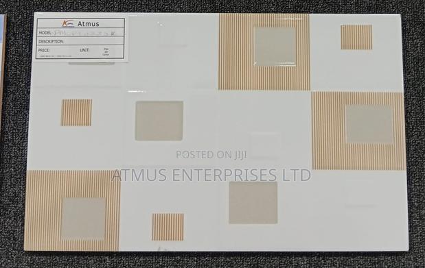 Twyford PMC24333K Tile