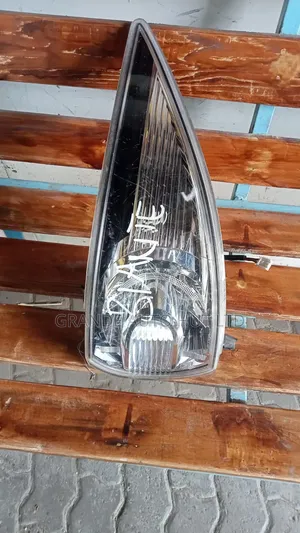 Mazda Biante Taillight