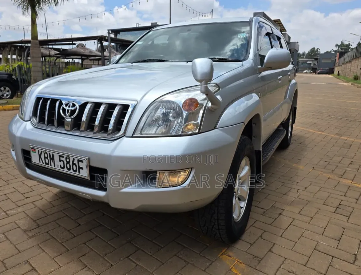 Toyota Land Cruiser Prado 2004 Silver
