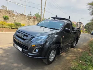 Isuzu D-MAX 2023 Gray