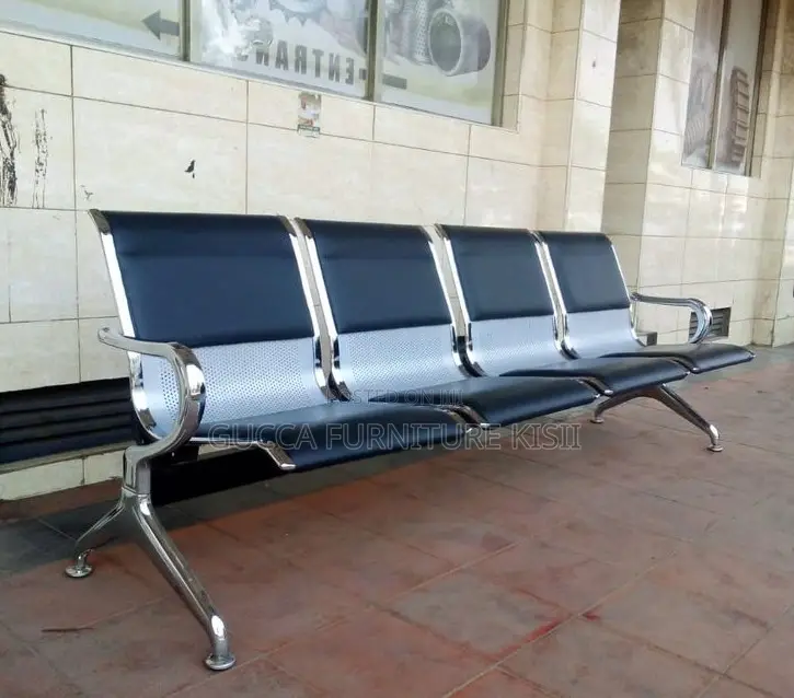 4-Link Padded Reception Waiting Bench