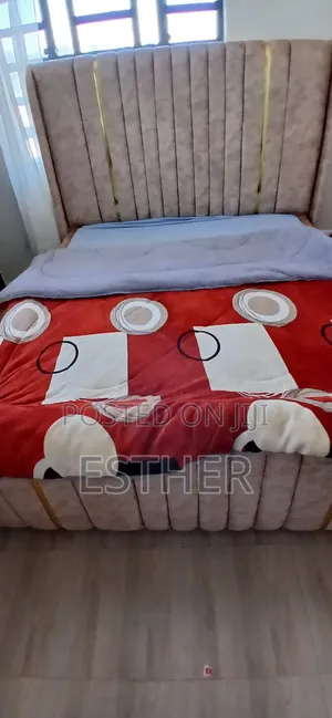 Chester Bed