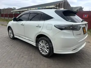 Toyota Harrier 2016 White