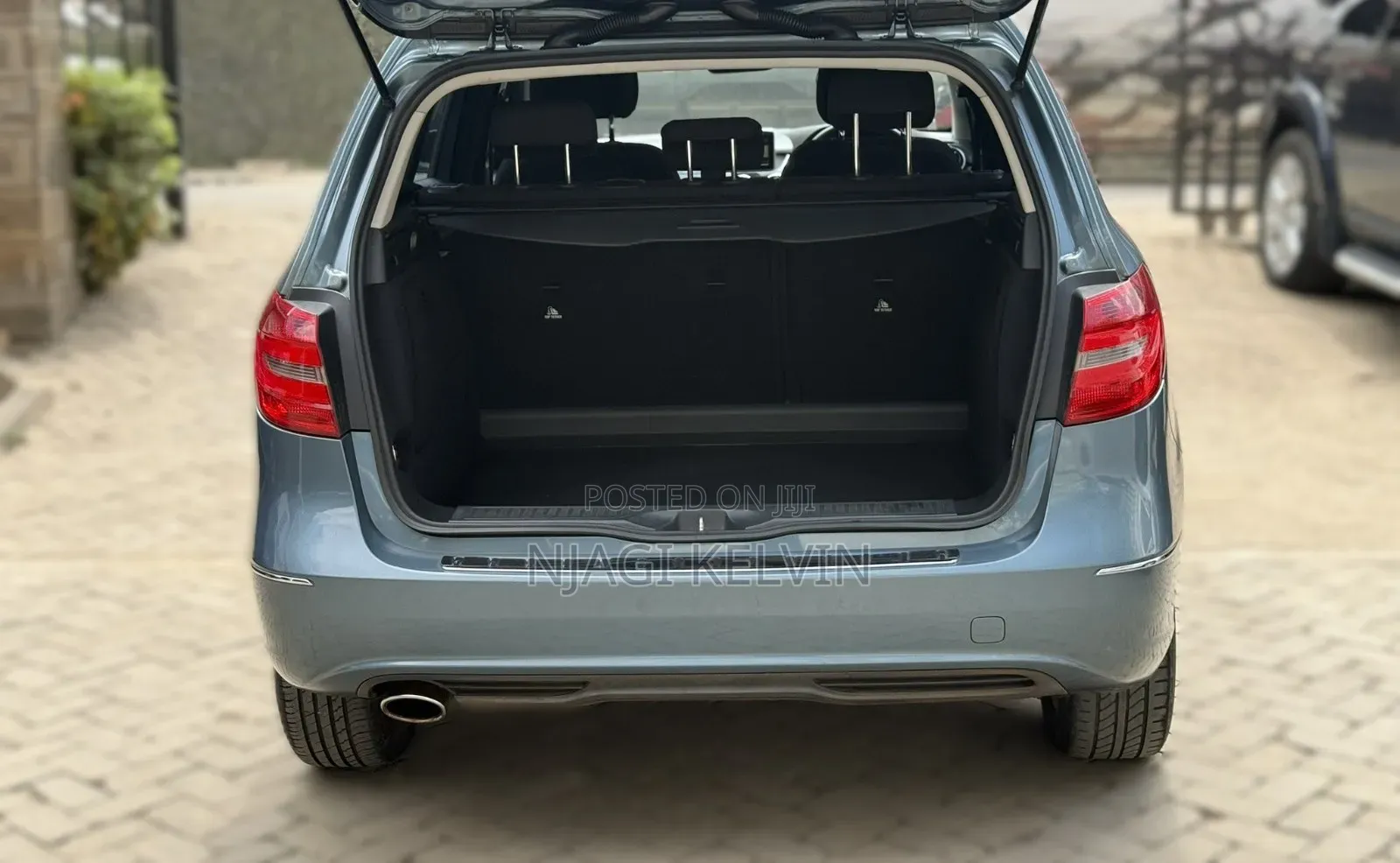 Mercedes-Benz B-Class 2012 Blue