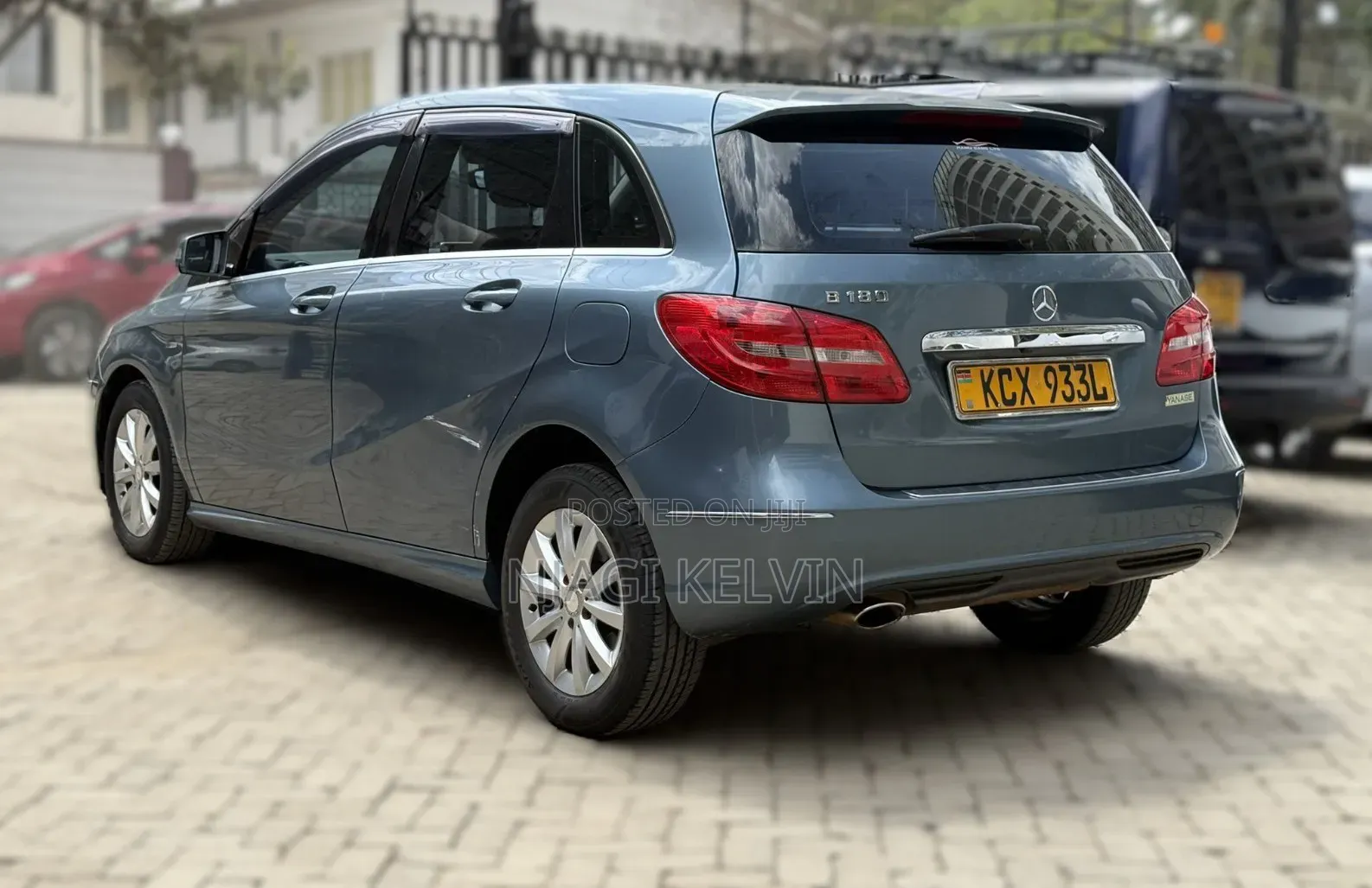 Mercedes-Benz B-Class 2012 Blue