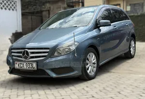 Mercedes-Benz B-Class 2012 Blue