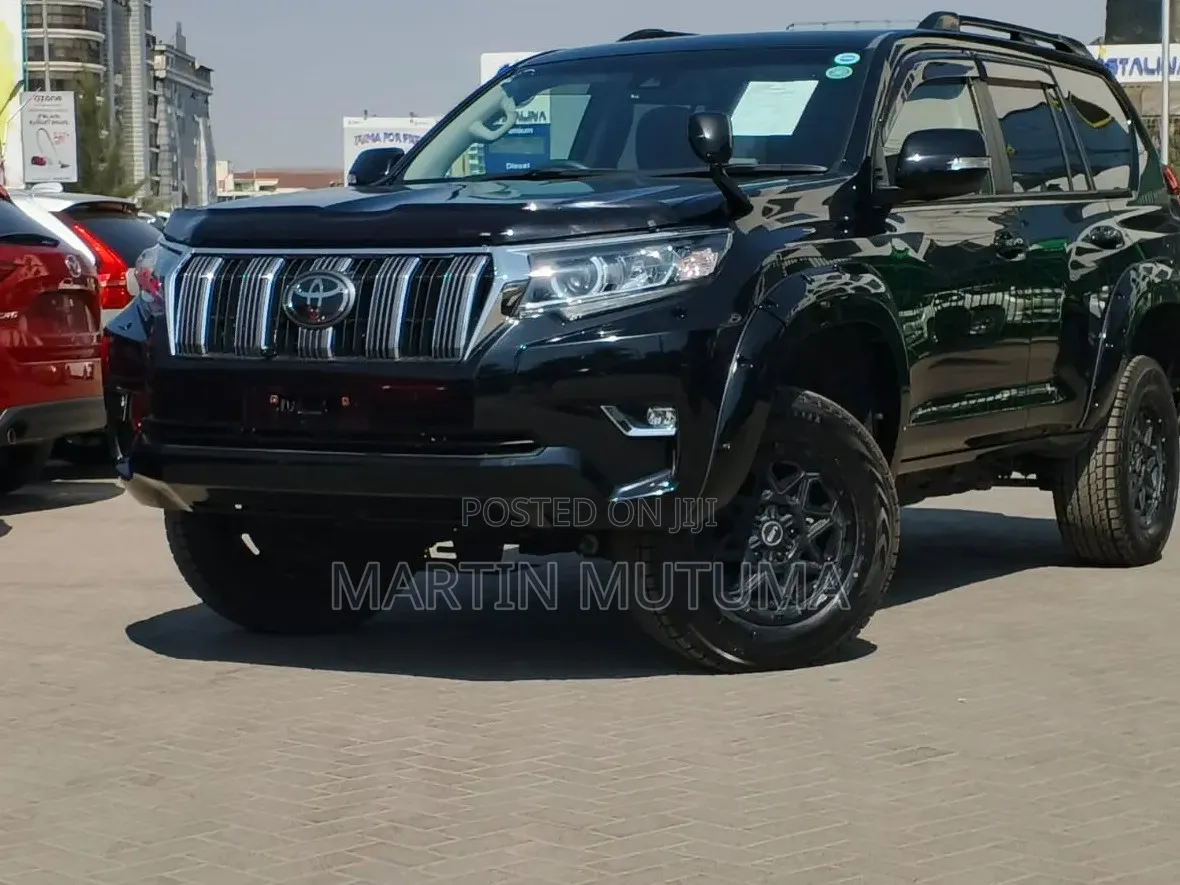 Toyota Land Cruiser Prado 2.8 2019 Black