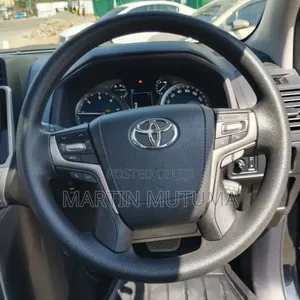 Toyota Land Cruiser Prado 2.8 2019 Black