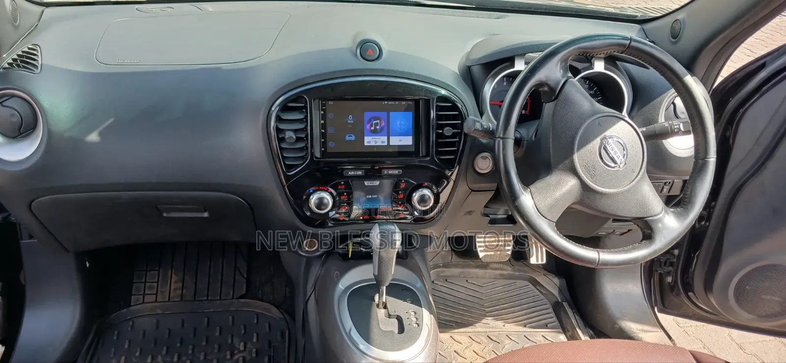 Nissan Juke 2015 Gray