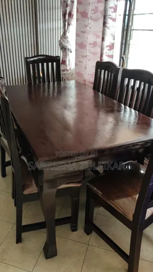 6 Chair Table Very Heavy and New