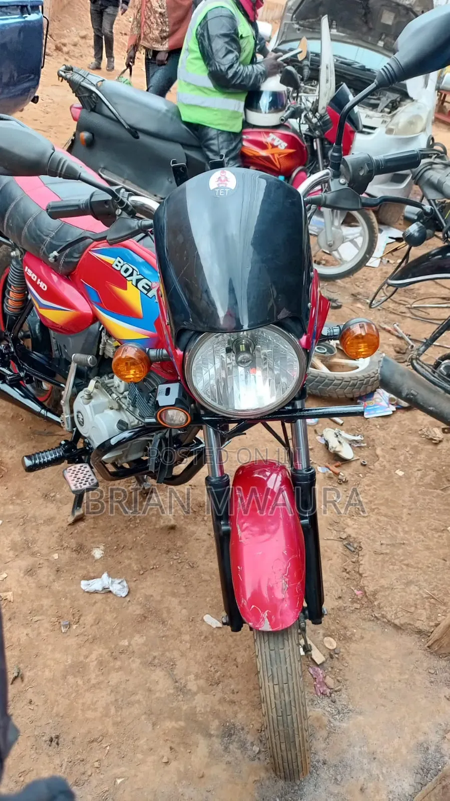 Bajaj Boxer 150 UG 2024 Red
