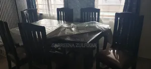 6 Chair Table Very Heavy and New