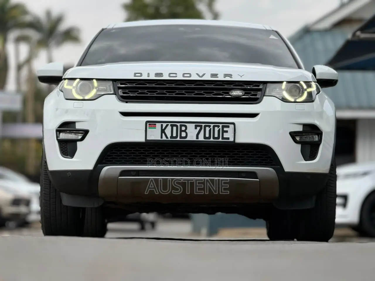 Land Rover Discovery Sport 2015 White