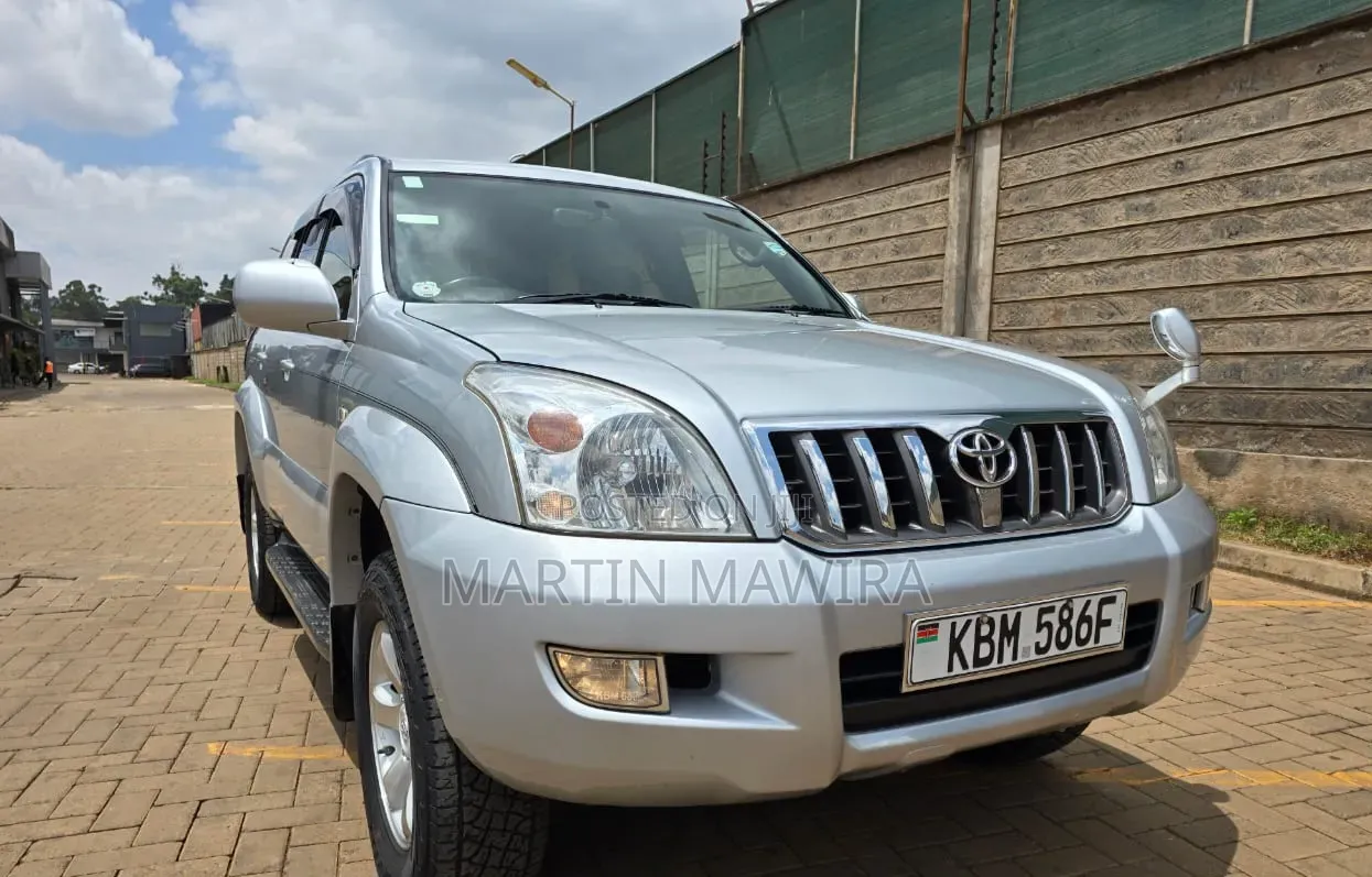Toyota Land Cruiser Prado 2004 Silver