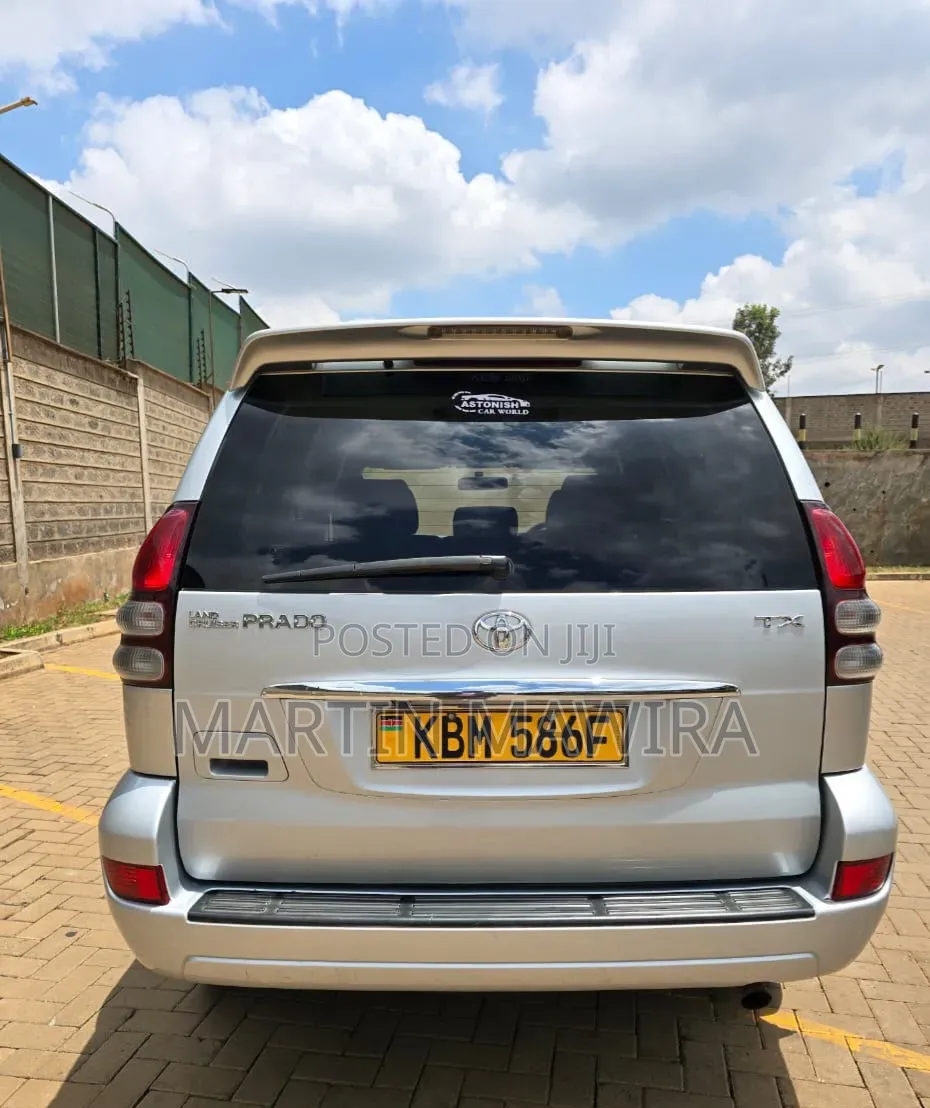 Toyota Land Cruiser Prado 2004 Silver
