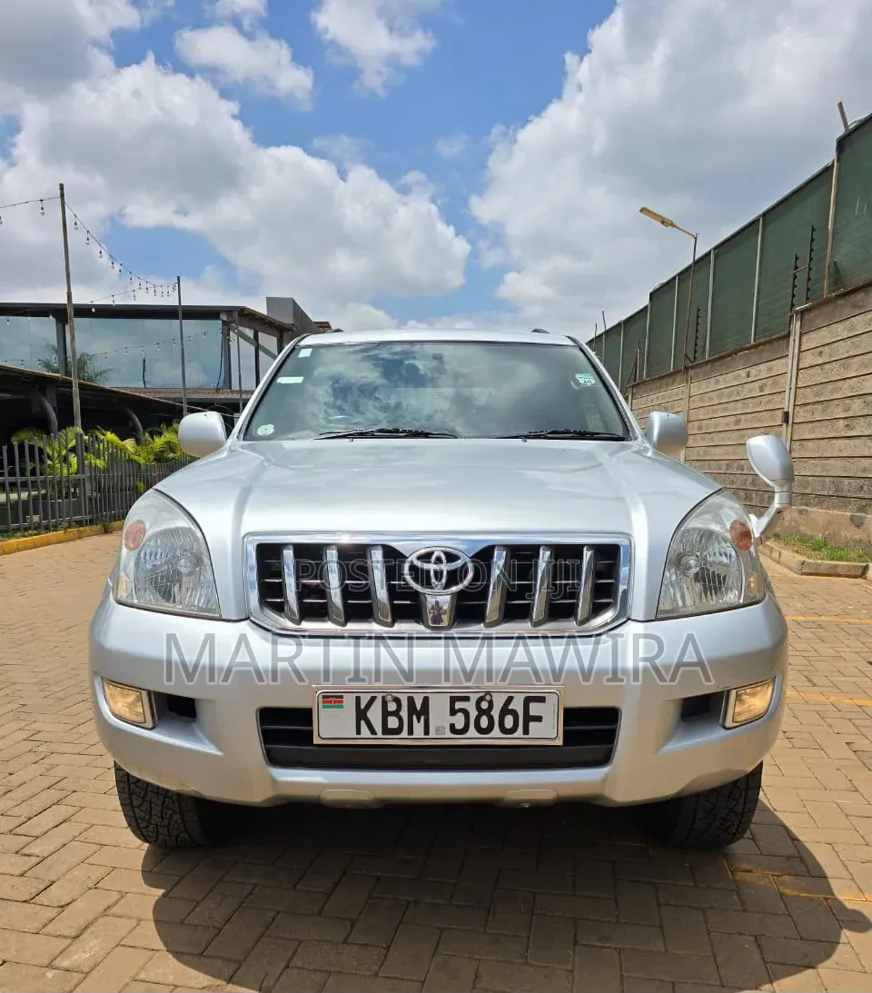 Toyota Land Cruiser Prado 2004 Silver