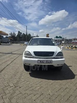 Toyota Harrier 2006 White
