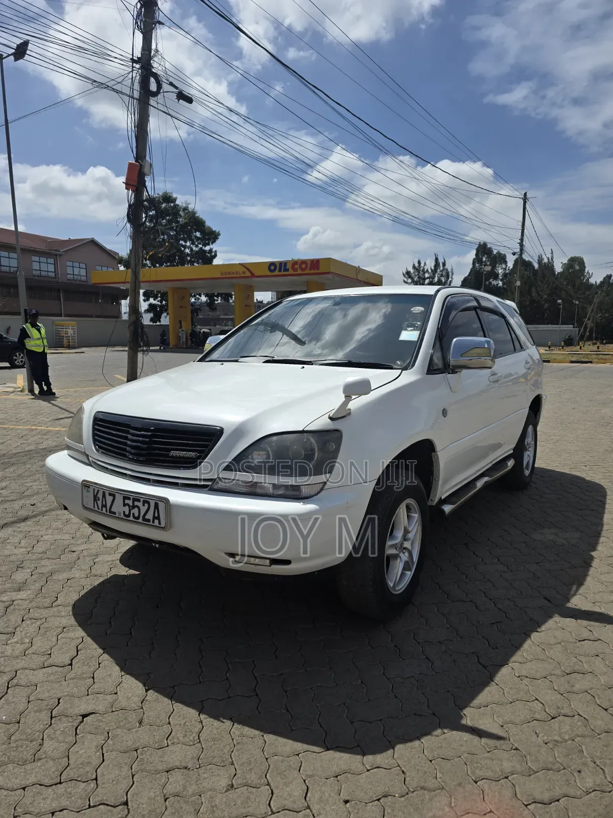 Toyota Harrier 2006 White